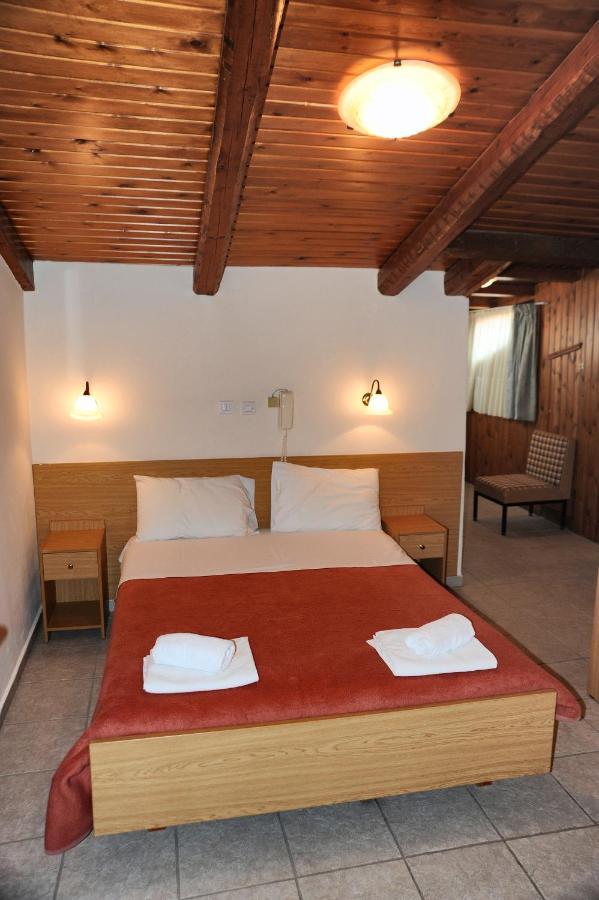Castri Hotel Delfi Eksteriør bilde